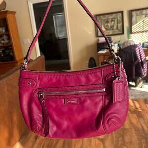 Vintage pink coach shoulder bag
